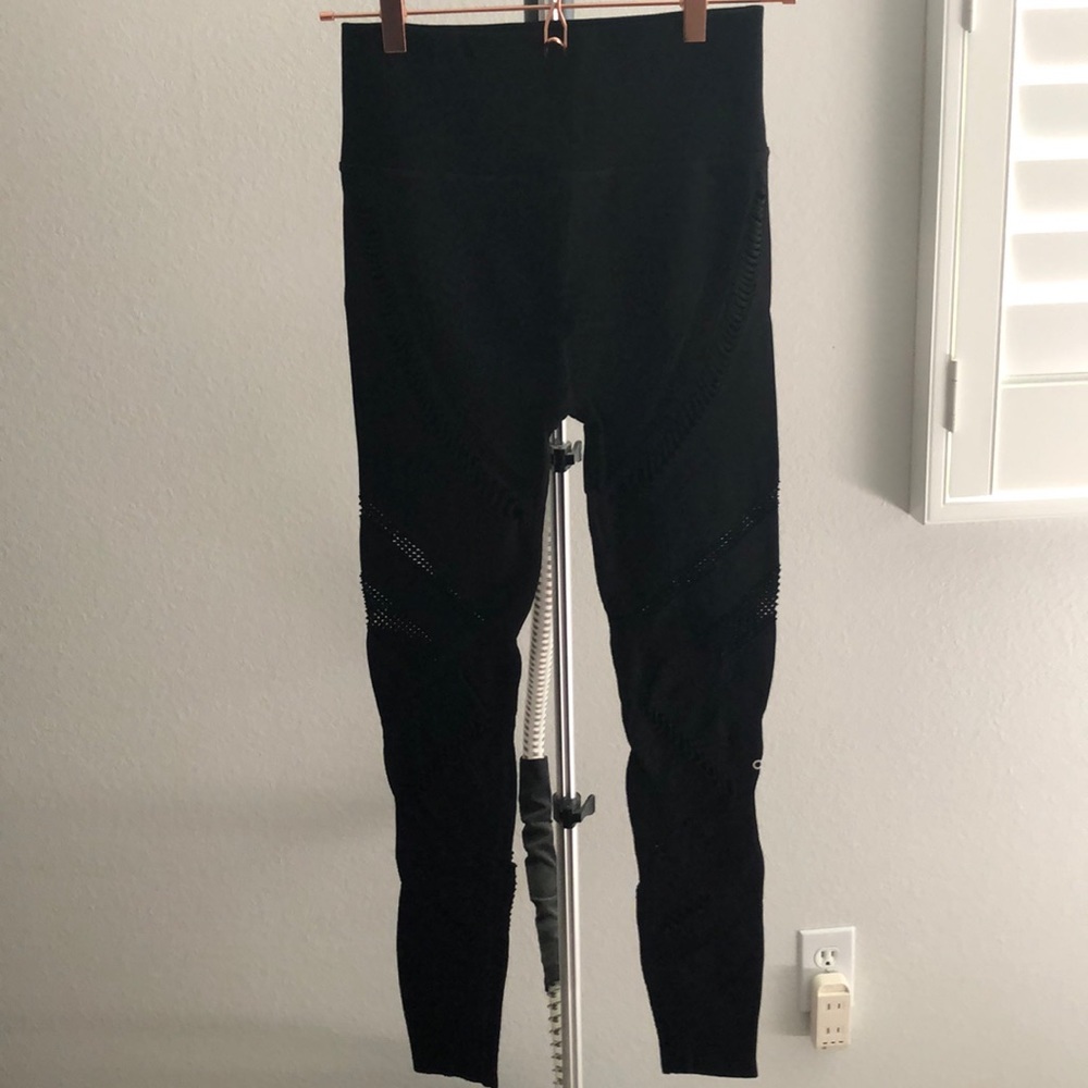 ALO Yoga pants